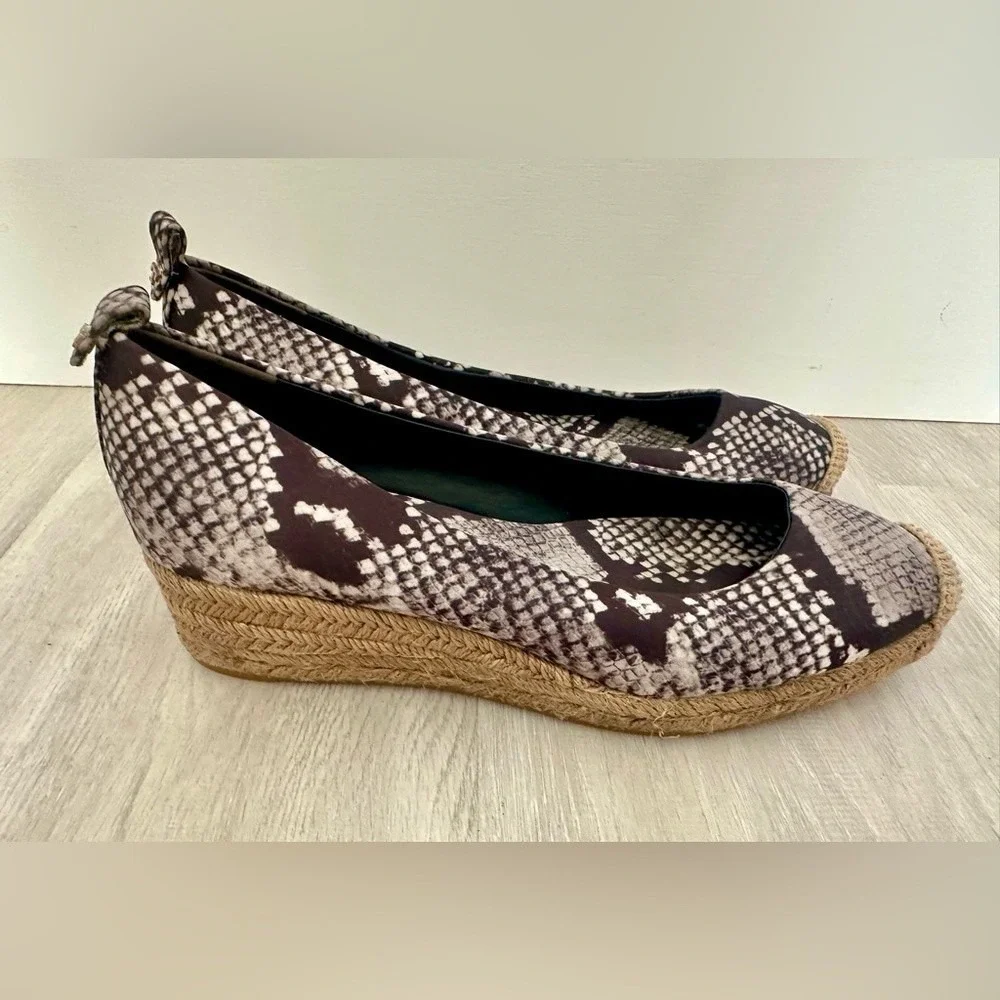 Tory Burch Espadrille Wedge Women 8.5 Grey‎ Snakeskin Good Jute Heel Logo